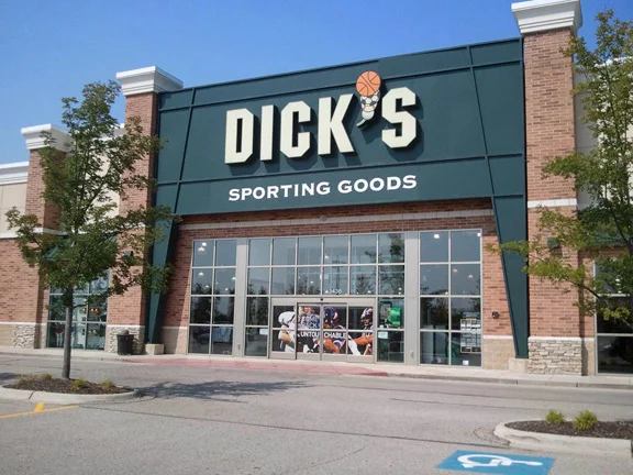 DICK'S Sporting Goods Mchenry storefront