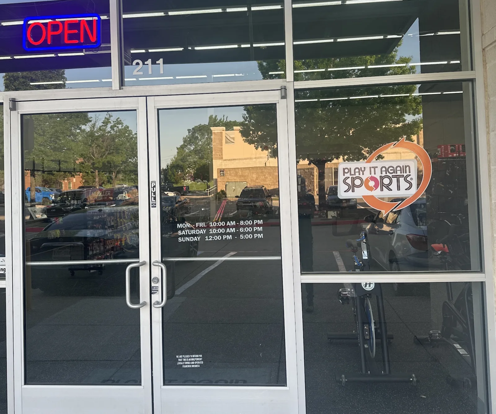 Fachada de Play It Again Sports Mansfield