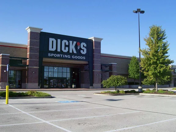 DICK'S Sporting Goods Chesterfield storefront