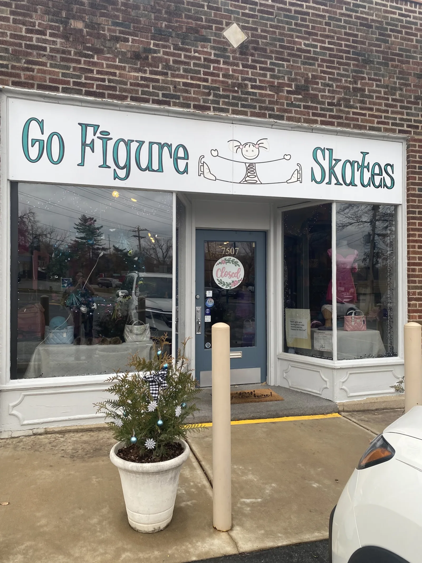Go Figure Skates storefront