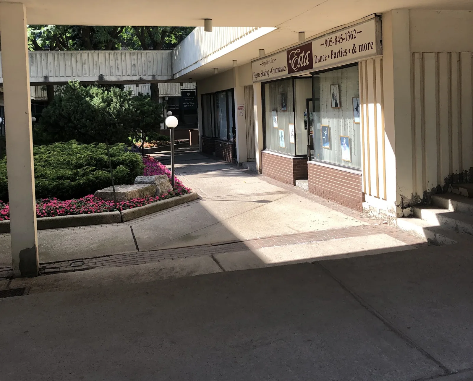 ESTA Oakville storefront