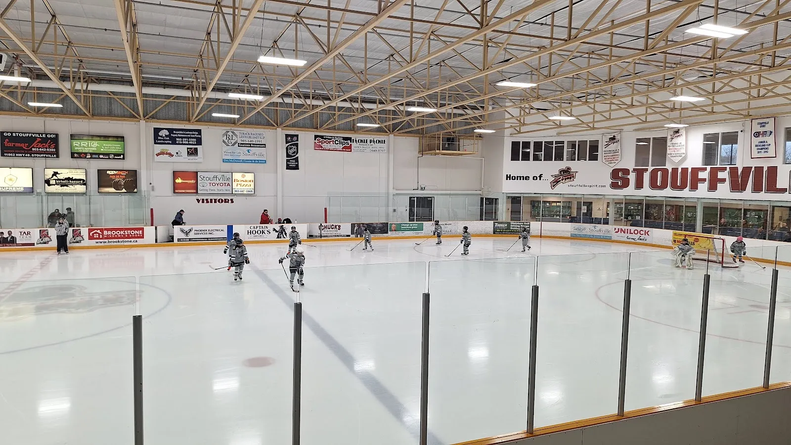 Stouffville Arena, where Cutting Edge Pro Shop at Stouffville Arena is